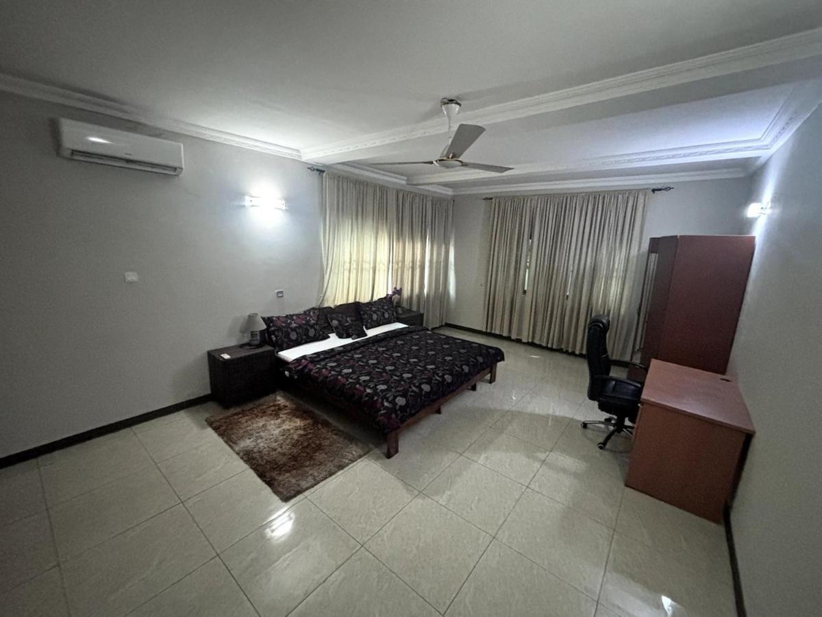 Takako Court Luxury Houses & Apartments, East Legon 아크라 외부 사진